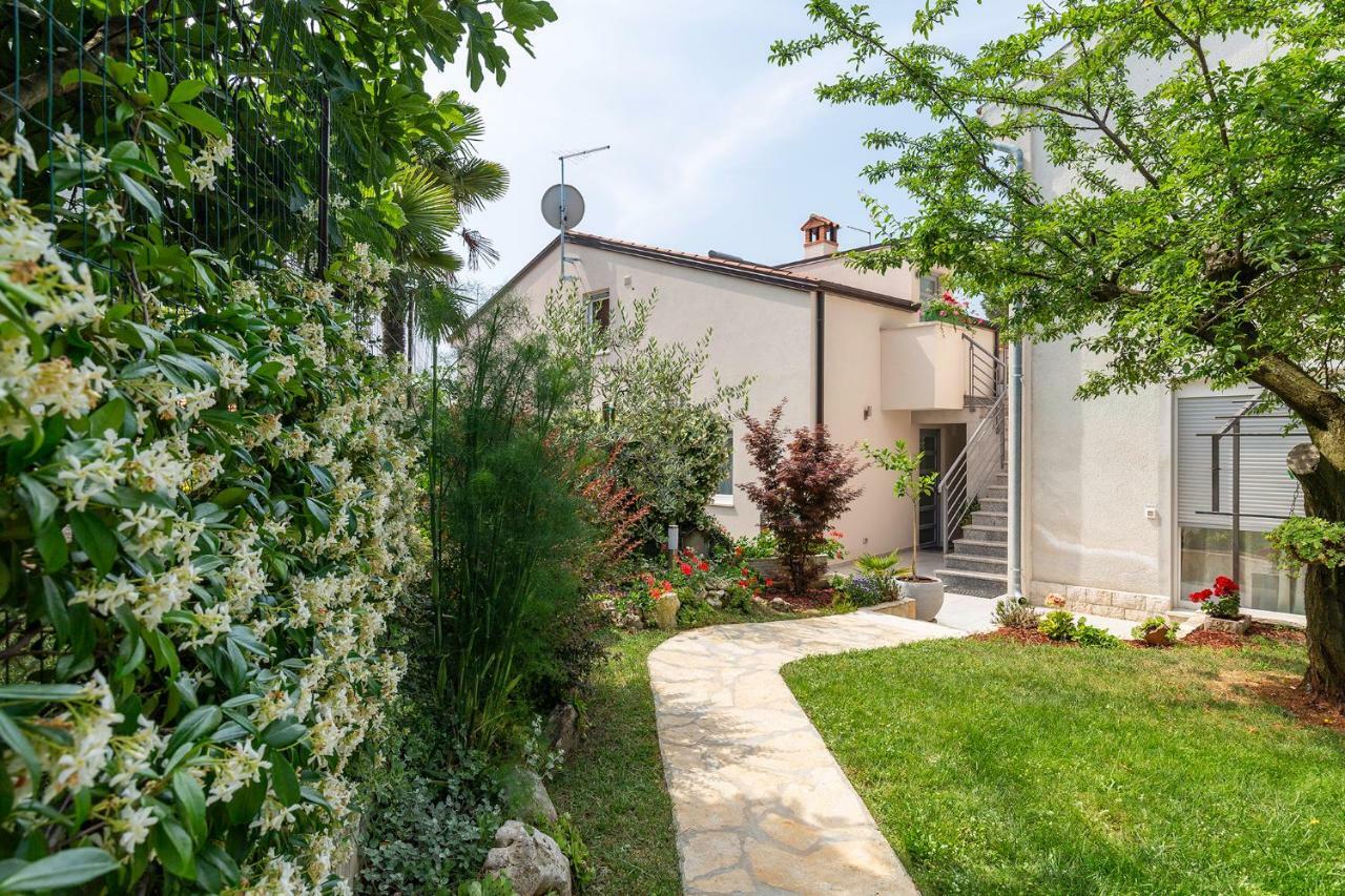 Luna Apartment Poreč Exterior foto